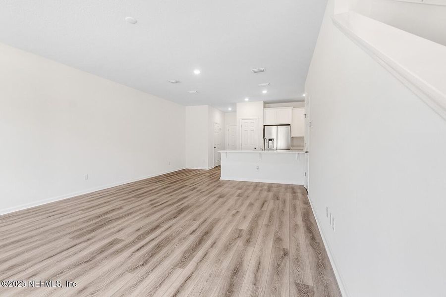 Spacious, unfurnished interior of a new home in , St. Augustine (Image 9).