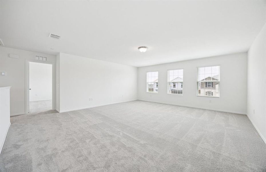 Spacious game room on second level