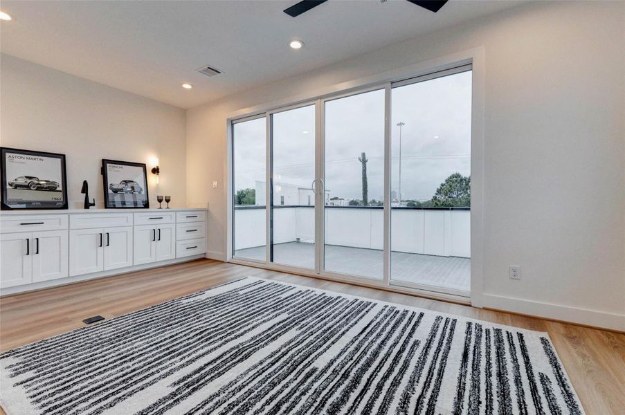 This third-floor sky lounge comes with a convenient sink and private toilet closet.