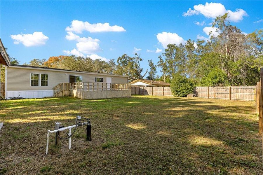 Exterior details and patio area of a home in , Ocala (Image 27). Exterior details and patio area of a home in , Ocala (Image 27).