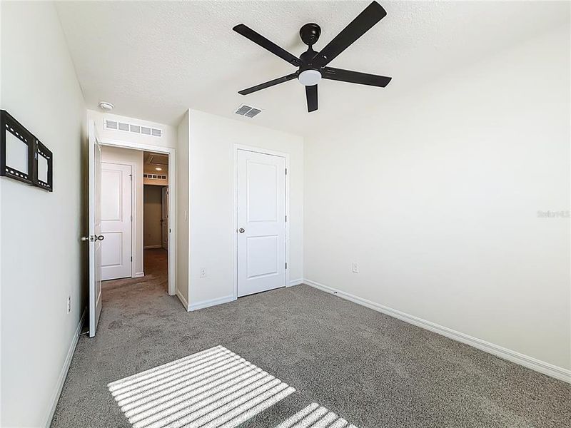 Spacious, unfurnished interior of a new home in The Towns at Laurel Commons, Ocala (Image 37).