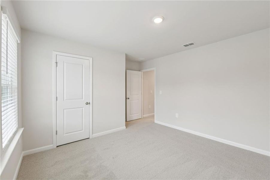 Spacious, unfurnished interior of a new home in Preserve at Mountain Creek, Pendergrass (Image 31). Spacious, unfurnished interior of a new home in Preserve at Mountain Creek, Pendergrass (Image 31).