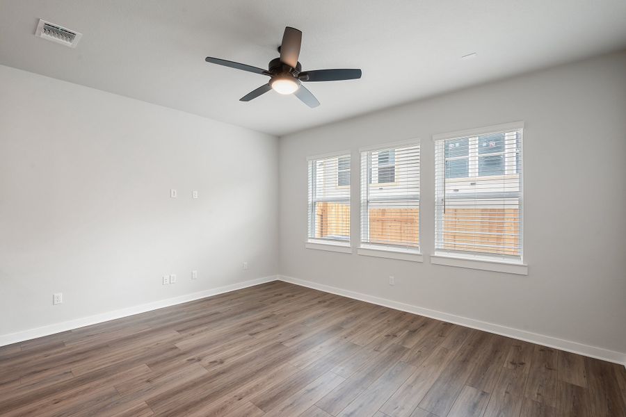 Spacious, unfurnished interior of a new home in Park Central, Georgetown (Image 24). Spacious, unfurnished interior of a new home in Park Central, Georgetown (Image 24).