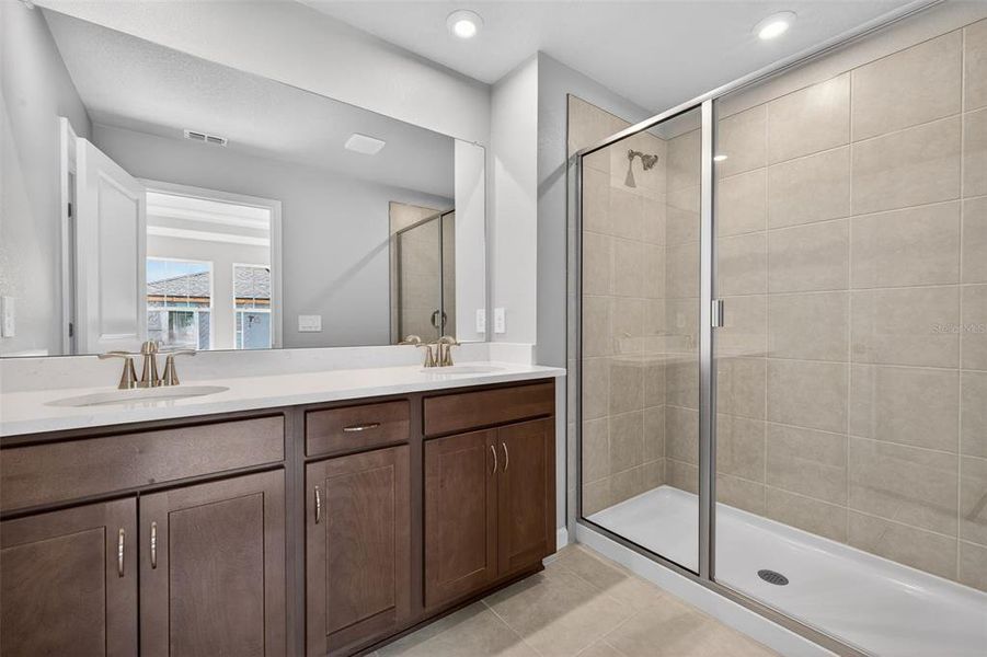 Furnished interior view inside a new home in Crosswind Ranch, Parrish (Image 11).