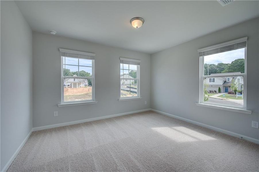 Spacious, unfurnished interior of a new home in Abbotts Crossing, Conyers (Image 21).