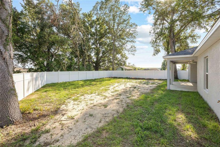 Exterior details and patio area of a home in , Ocala (Image 29). Exterior details and patio area of a home in , Ocala (Image 29).
