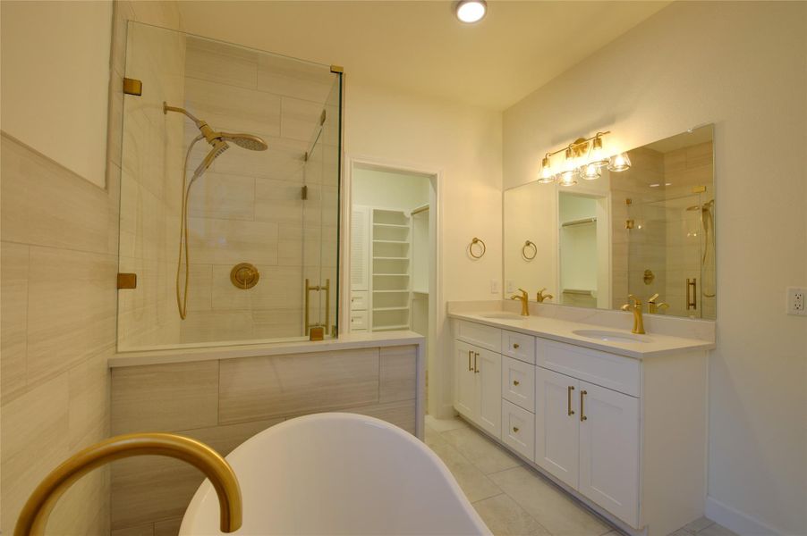 Furnished interior view inside a new home in , Houston (Image 13). Furnished interior view inside a new home in , Houston (Image 13).