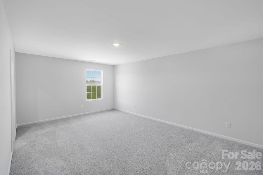 Spacious, unfurnished interior of a new home in Cleveland Hill, Shelby (Image 24).
