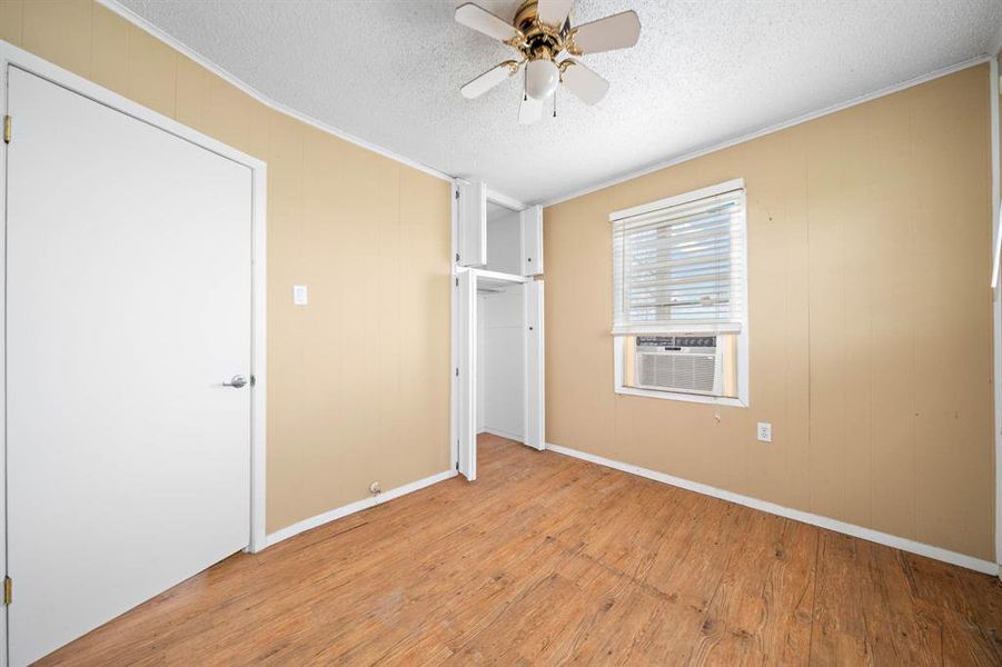 Spacious, unfurnished interior of a new home in , Hillsboro (Image 17).