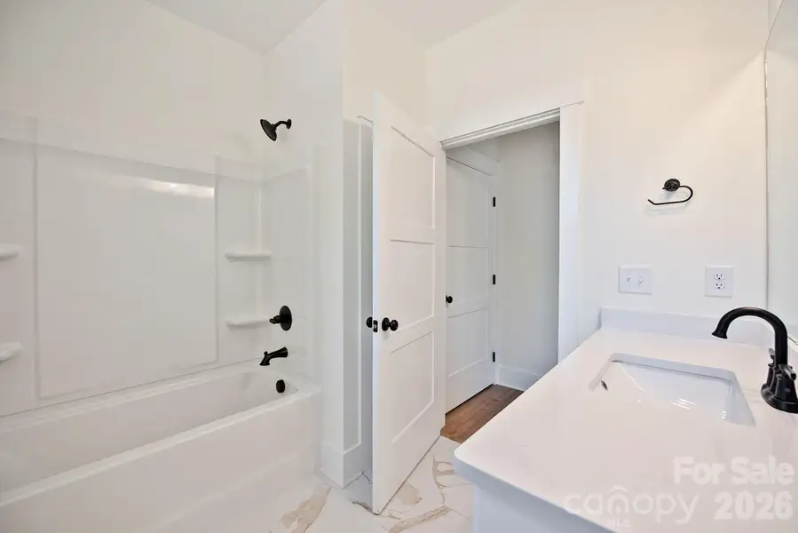 Image 38 of a home in .