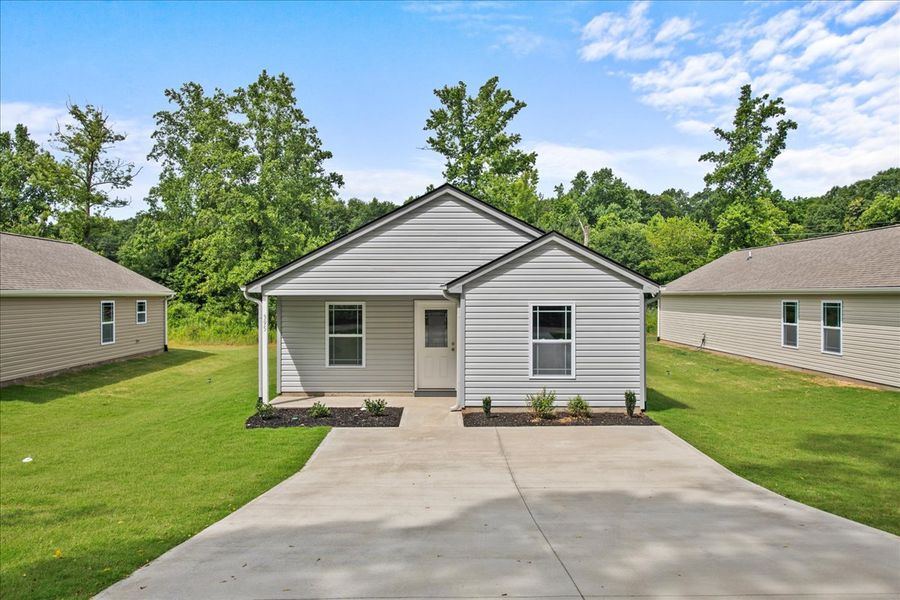 Representative exterior photo of a completed home built from the Lexington by Enchanted Homes in Gentry Place, Spartanburg, SC (Image 1).