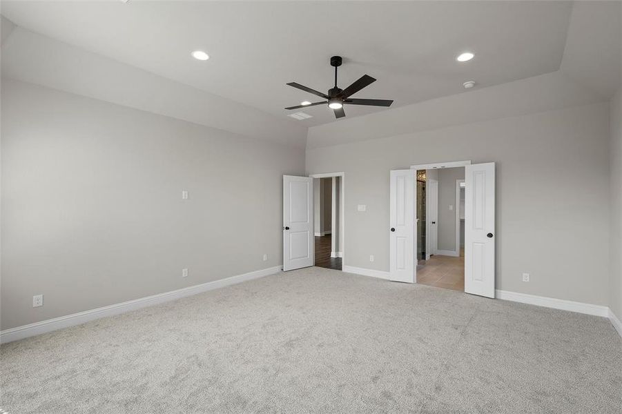 Spacious, unfurnished interior of a new home in Sunwest Village - Phase 10, McGregor (Image 23).