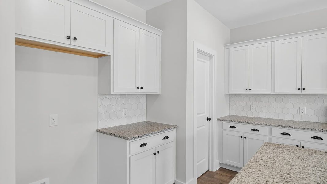 Furnished interior view inside a new home in McClure Farms, Columbia (Image 12).