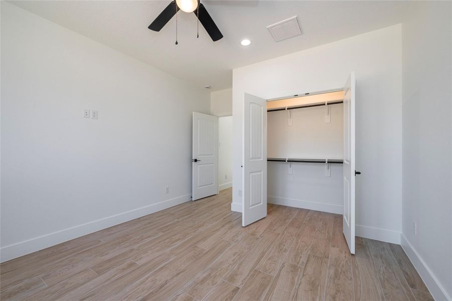 Spacious, unfurnished interior of a new home in , Dayton (Image 23).