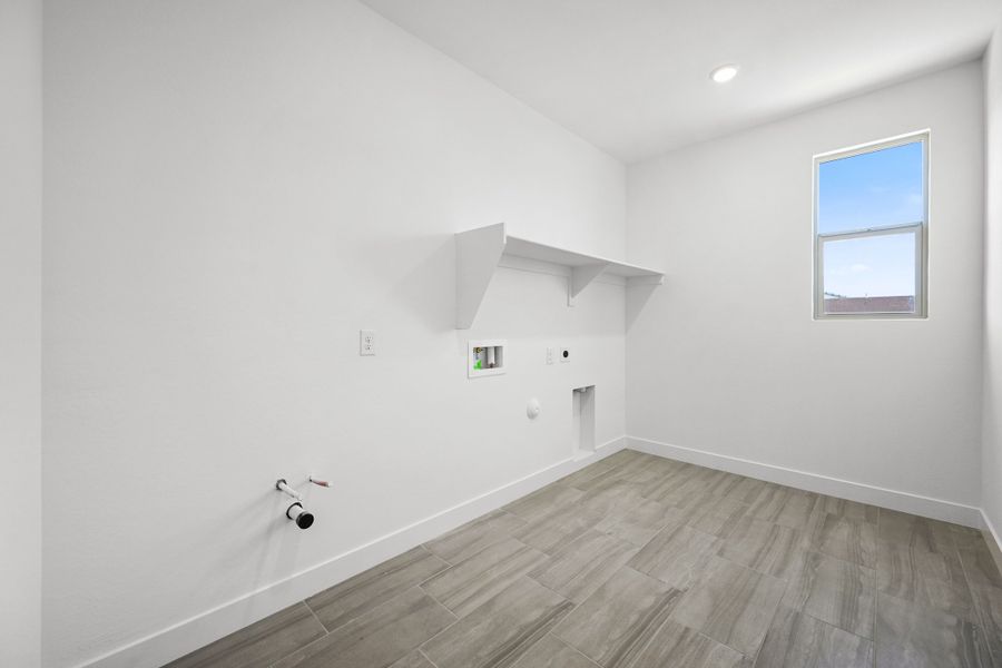 Representative unfurnished interior of a home built from the Caliber by Taylor Morrison in Artisan at Asante, Surprise (Image 31). Representative unfurnished interior of a home built from the Caliber by Taylor Morrison in Artisan at Asante, Surprise (Image 31).