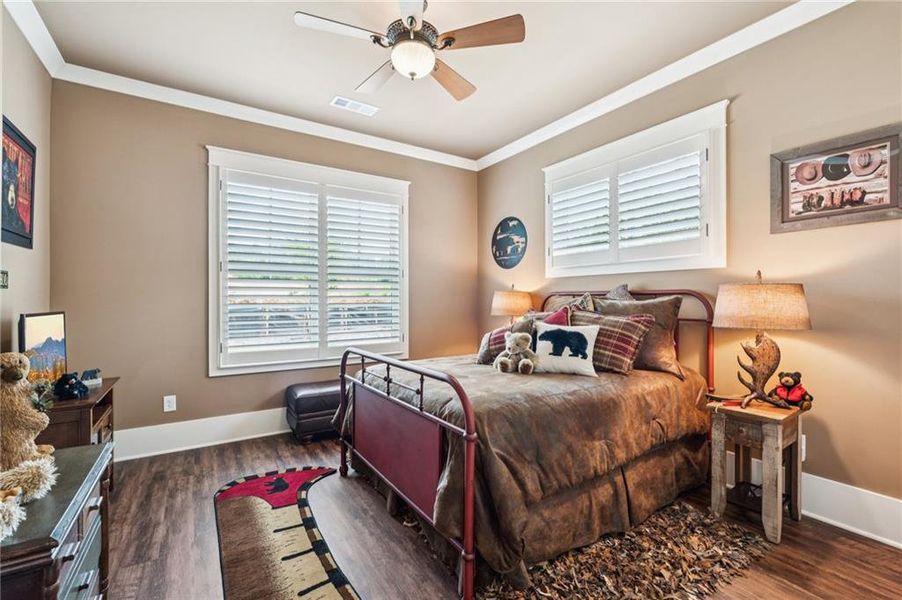 Furnished interior view inside a new home in , Jasper (Image 24).