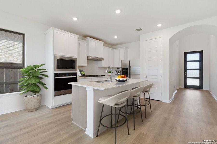 Furnished interior view inside a new home in Mayfair, New Braunfels (Image 8).