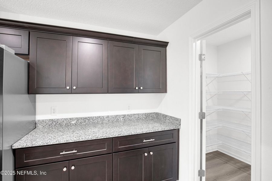 Furnished interior view inside a new home in , Palatka (Image 7).