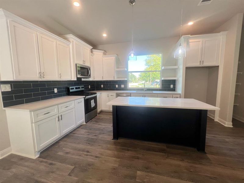 Kitchen island ready for entertaining