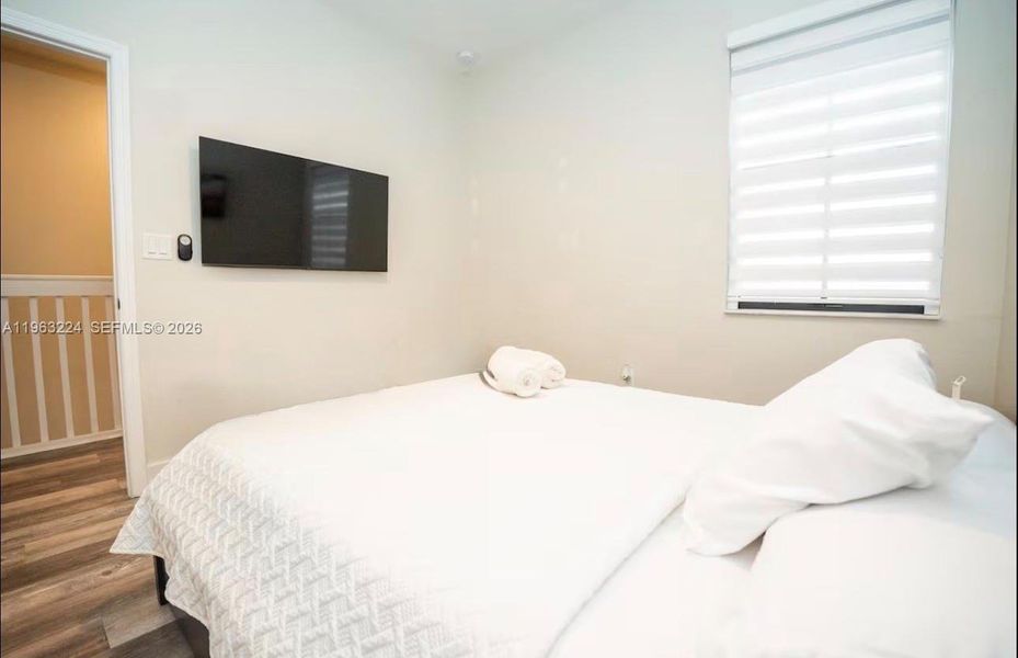 Furnished interior view inside a new home in , Homestead (Image 17).