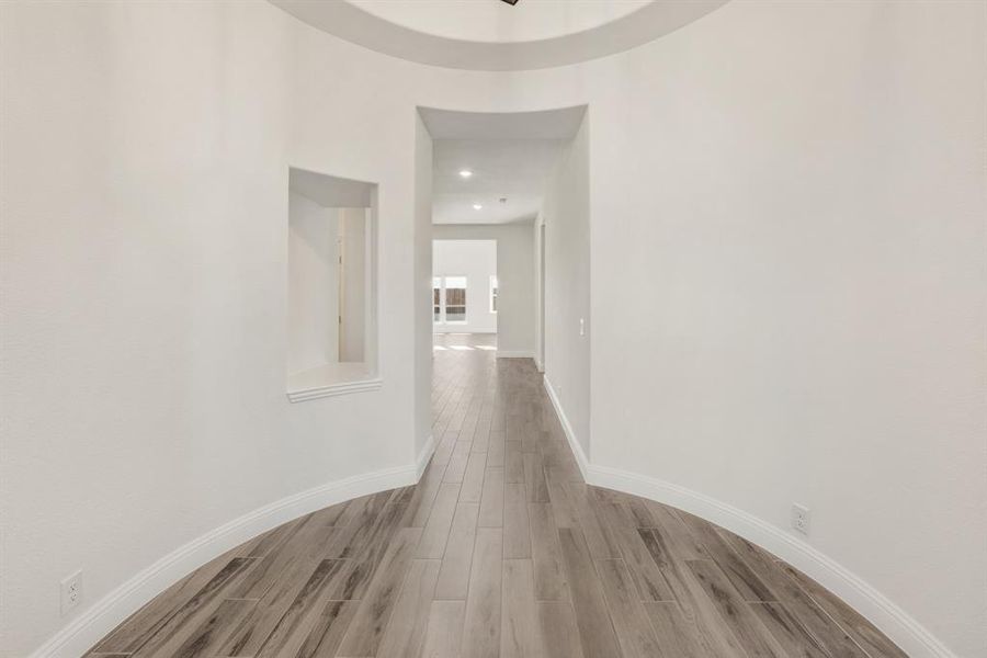 Spacious, unfurnished interior of a new home in Georgetown at Kings Fort 60s, Kaufman (Image 14).