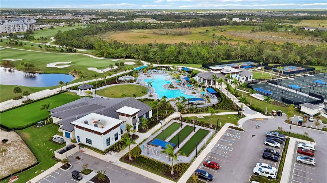 Community amenities in Wellen Park Golf & Country Club, Venice (Image 48).