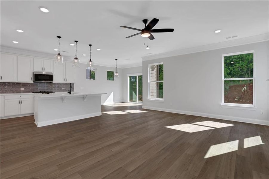 Spacious, unfurnished interior of a new home in Villas at Dawsonville, Dawsonville (Image 35).