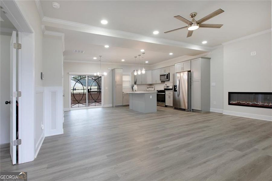 Spacious, unfurnished interior of a new home in , Atlanta (Image 21).