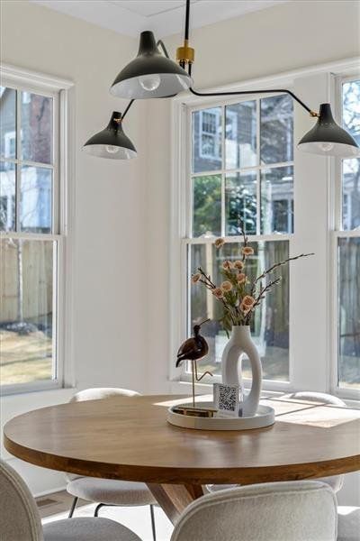 Furnished interior view inside a new home in , Atlanta (Image 54).