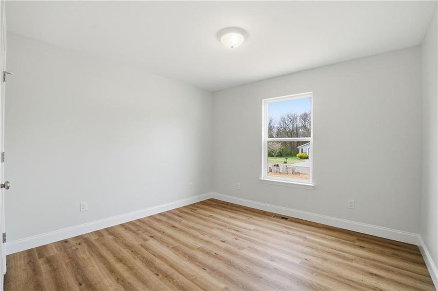 Spacious, unfurnished interior of a new home in , Eton (Image 41).