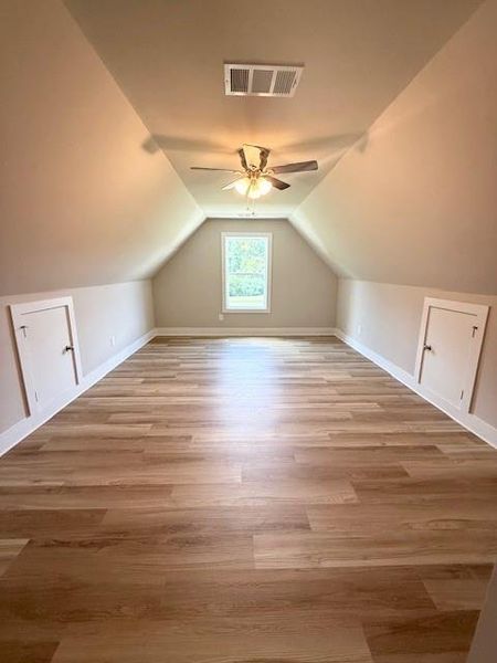 Spacious, unfurnished interior of a new home in , Talking Rock (Image 9). Spacious, unfurnished interior of a new home in , Talking Rock (Image 9).