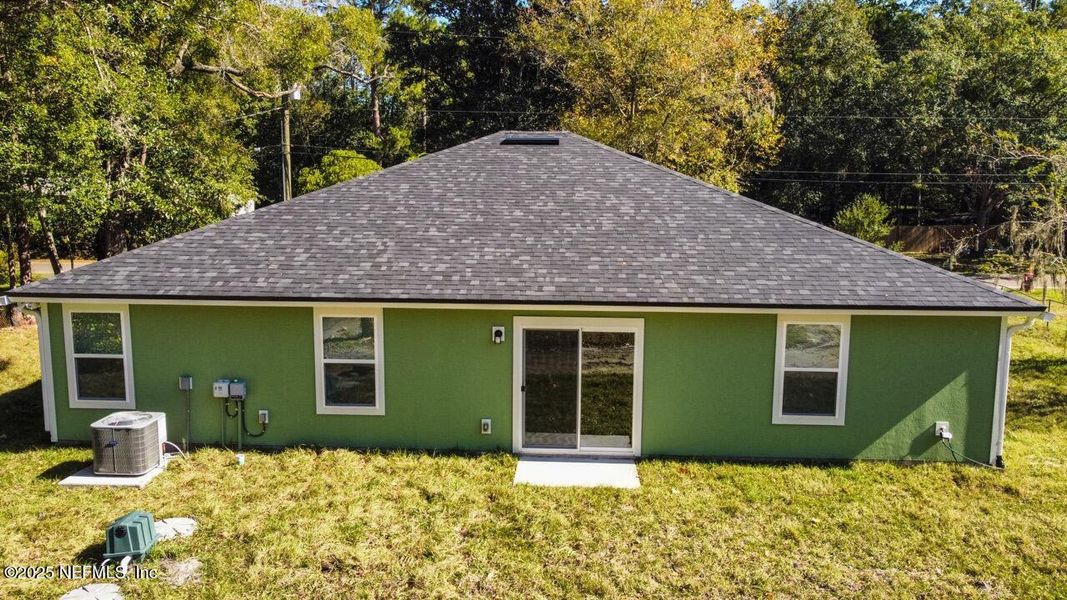 Exterior details and patio area of a home in , Jacksonville (Image 34). Exterior details and patio area of a home in , Jacksonville (Image 34).