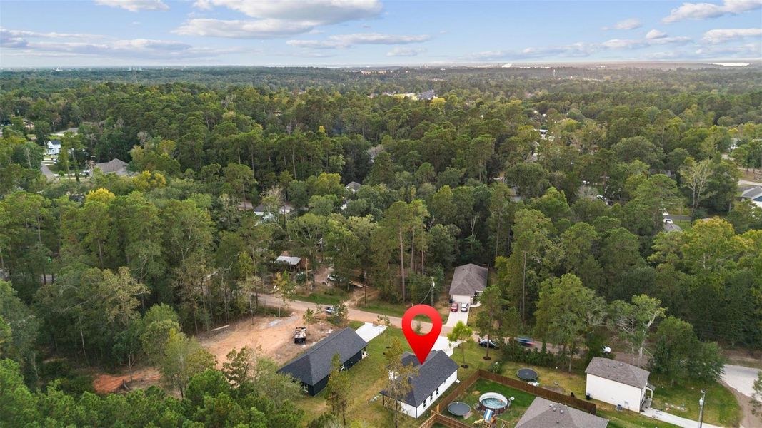 Front exterior of a new home in , Willis, TX, highlighting curb appeal (Image 17). Front exterior of a new home in , Willis, TX, highlighting curb appeal (Image 17).