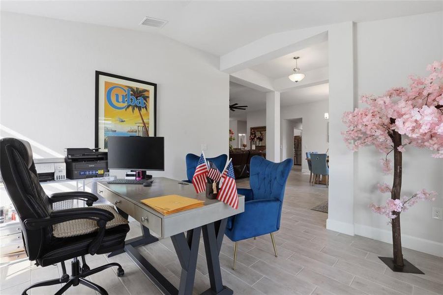 Furnished interior view inside a new home in South Gulf Cove, Port Charlotte (Image 14).