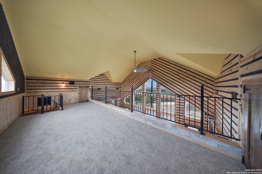 Image 29 of a home in .