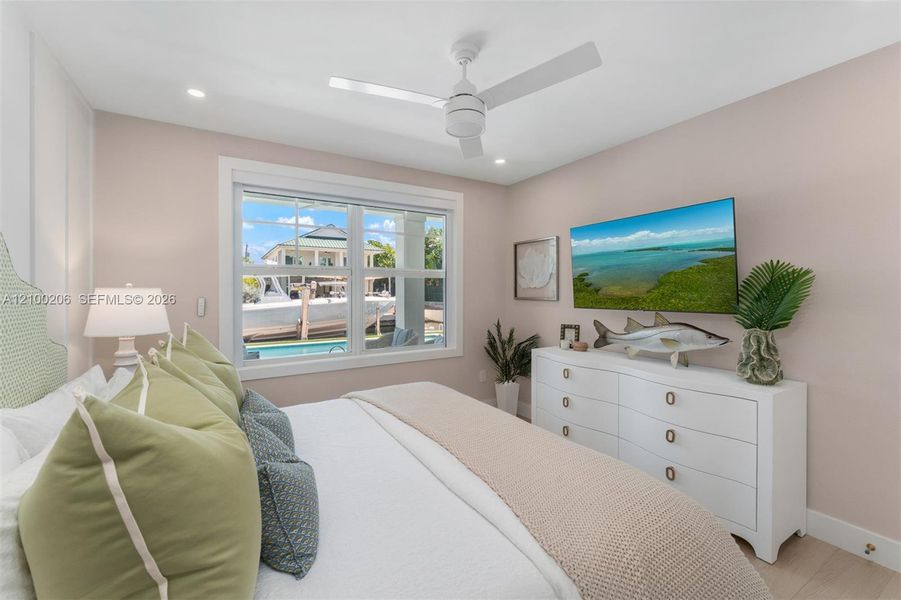 Furnished interior view inside a new home in , Tavernier (Image 68).