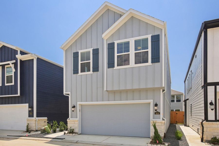 Photo is not of the actual home, but is an inspirational photo of builder’s model home and may depict options, furnishings, and/or decorator features that are not included