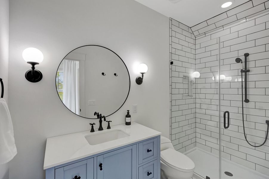 Furnished interior view inside a new home in , Wando (Image 33).