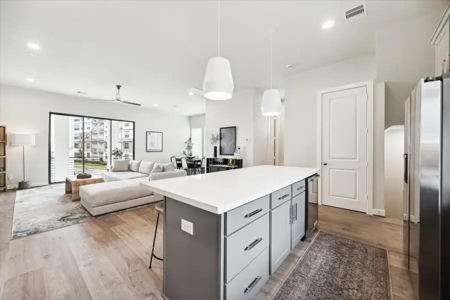 Furnished interior view inside a new home in Willowbend Point, Houston (Image 20).