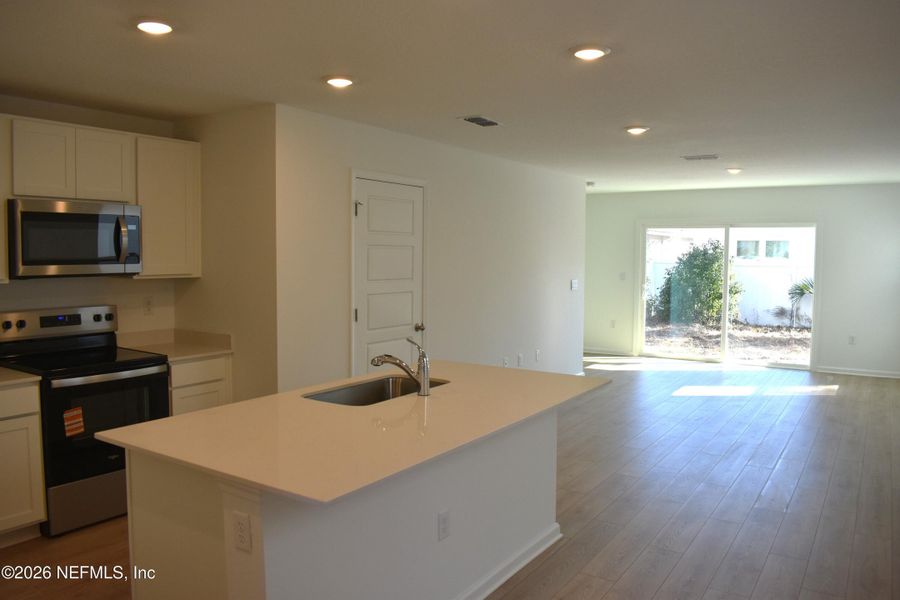 Furnished interior view inside a new home in Irongate Villas, Jacksonville (Image 9).