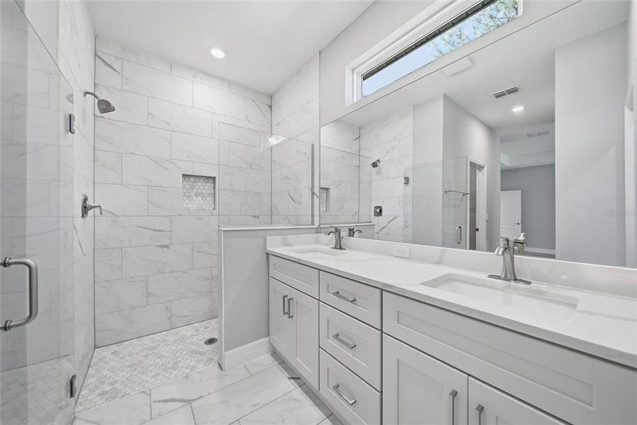 Furnished interior view inside a new home in , Homosassa (Image 12).