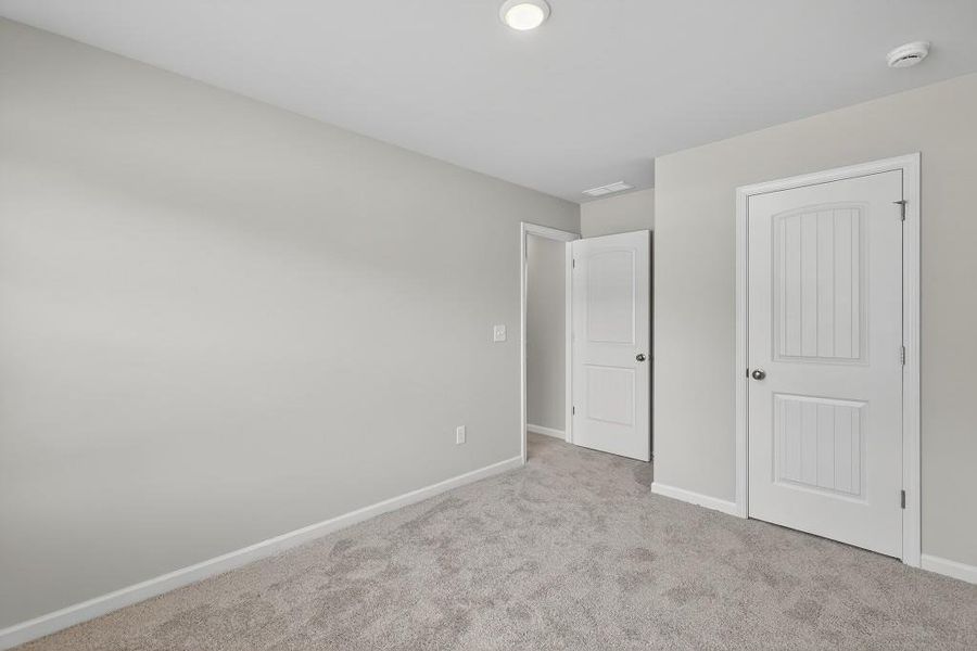 Spacious, unfurnished interior of a new home in , Douglasville (Image 19).