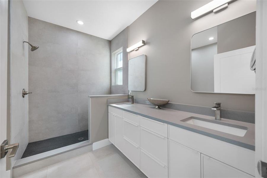 Furnished interior view inside a new home in , St. Petersburg (Image 17). Furnished interior view inside a new home in , St. Petersburg (Image 17).