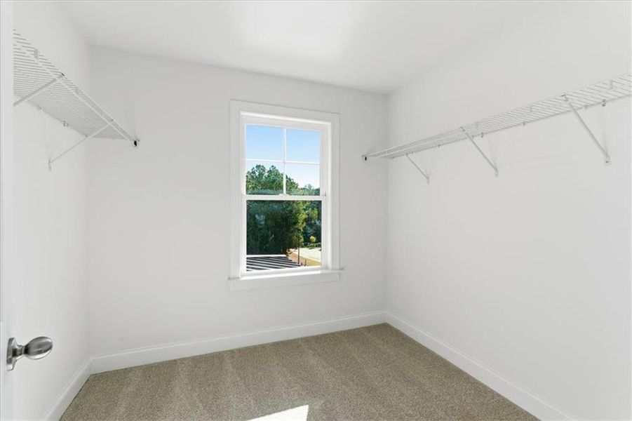 Spacious, unfurnished interior of a new home in The Estates at Hurricane Pointe, Douglasville (Image 40).