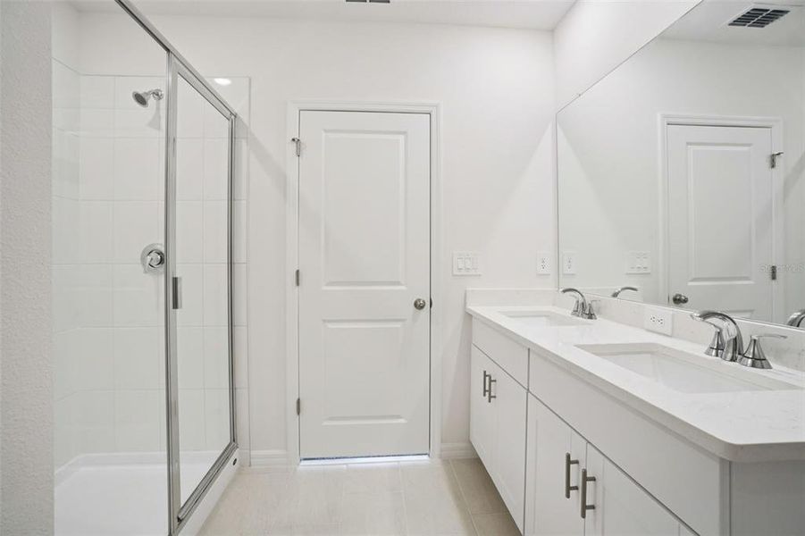Furnished interior view inside a new home in Leyland Preserve - Classic Series, Brooksville (Image 10).