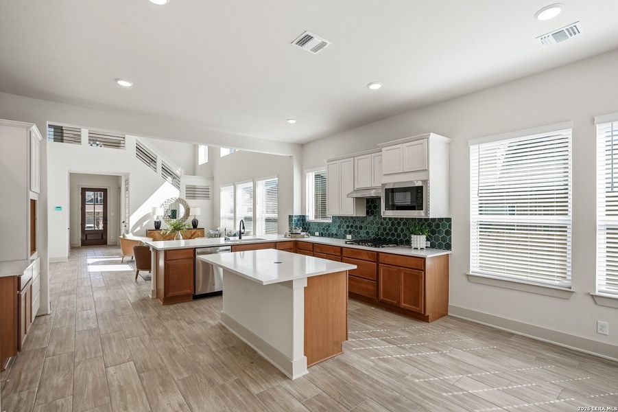 Furnished interior view inside a new home in Buffalo Crossing, Cibolo (Image 29).
