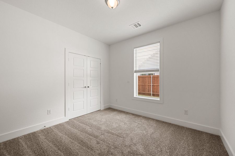 Spacious, unfurnished interior of a new home in Heritage Towne, Midlothian (Image 32). Spacious, unfurnished interior of a new home in Heritage Towne, Midlothian (Image 32).