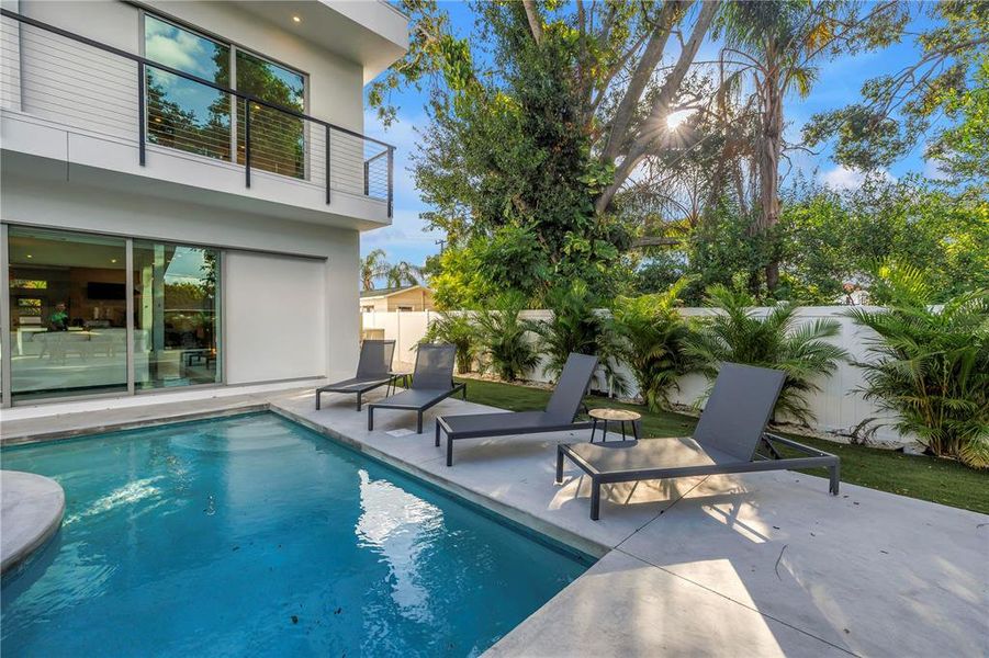 Image 65 of a home in .