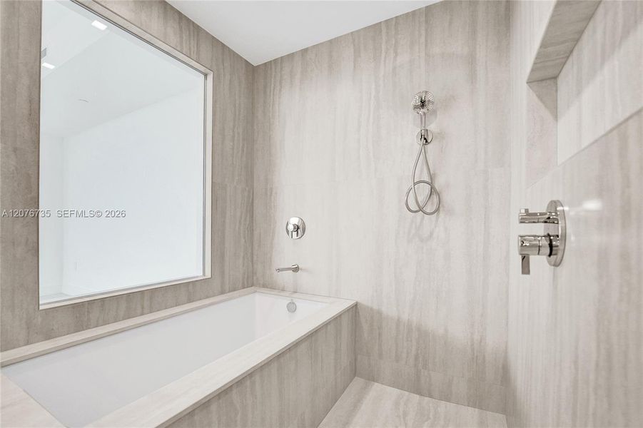 Image 105 of a home in .