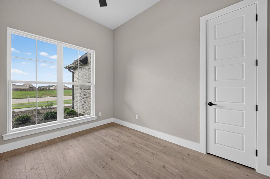 Spacious, unfurnished interior of a new home in Coyote Crossing, Godley (Image 16). Spacious, unfurnished interior of a new home in Coyote Crossing, Godley (Image 16).
